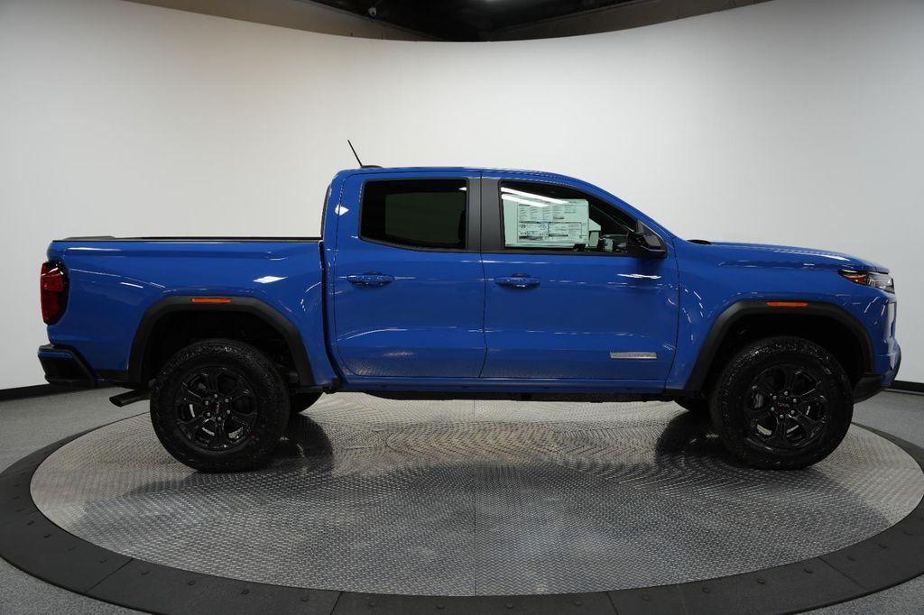 new 2025 GMC Canyon car, priced at $35,880