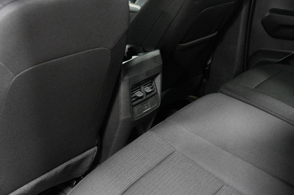 new 2025 GMC Canyon car, priced at $35,880