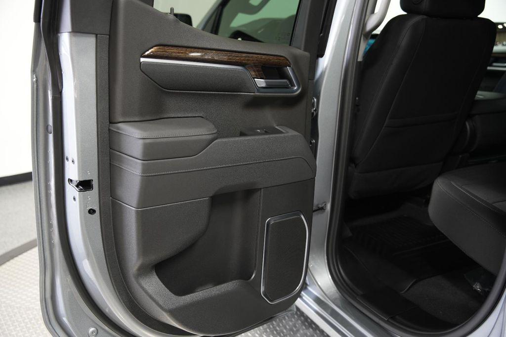 new 2026 GMC Sierra 1500 car, priced at $42,590