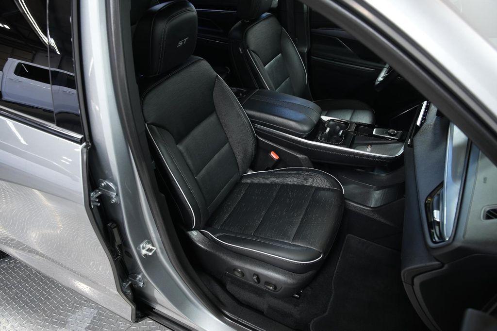 used 2025 Buick Enclave car, priced at $39,700