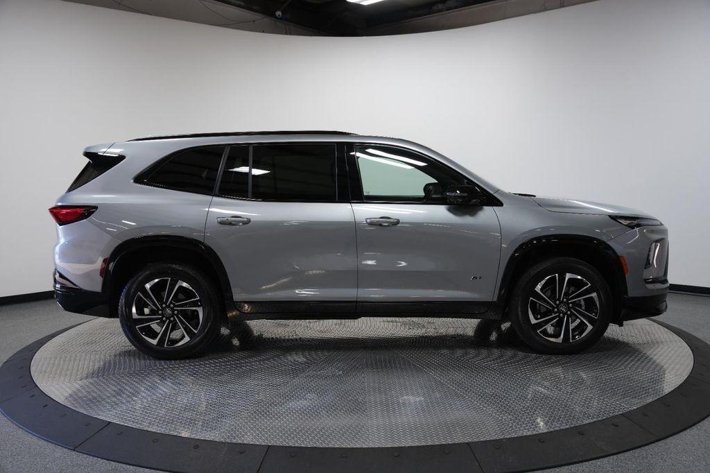 used 2025 Buick Enclave car, priced at $39,700