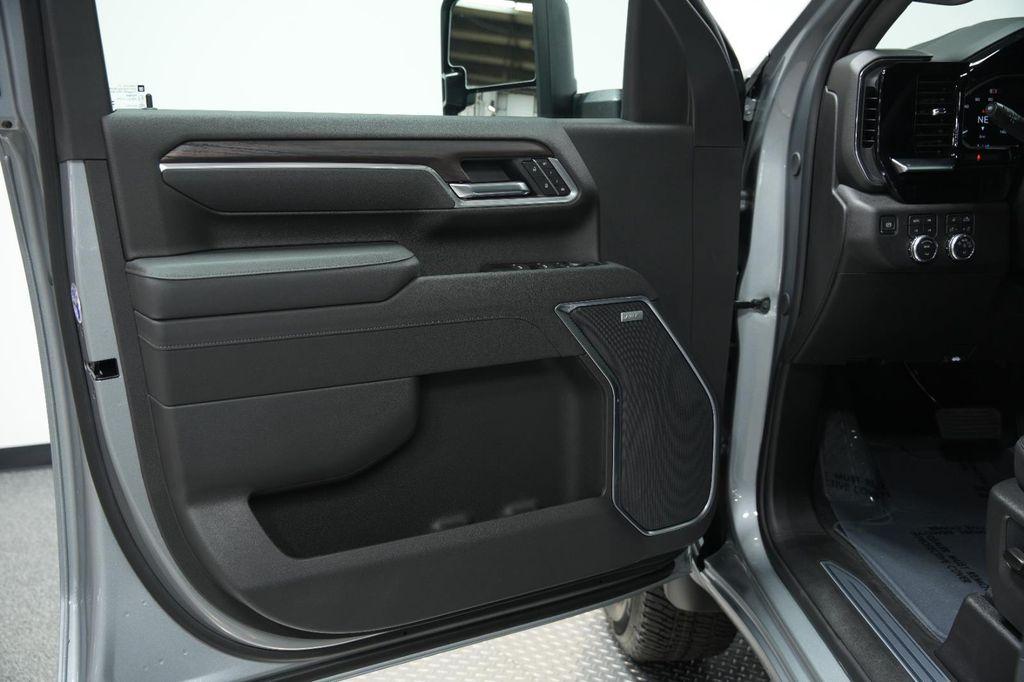 new 2026 GMC Sierra 2500 car, priced at $76,680