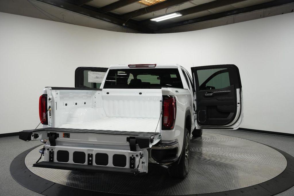 new 2026 GMC Sierra 1500 car, priced at $48,245