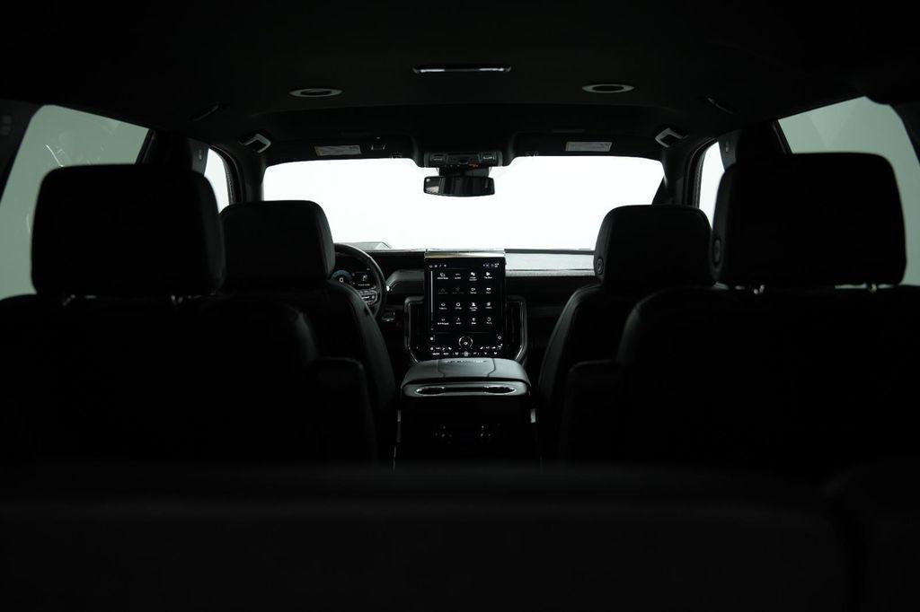 used 2025 GMC Yukon car, priced at $69,400