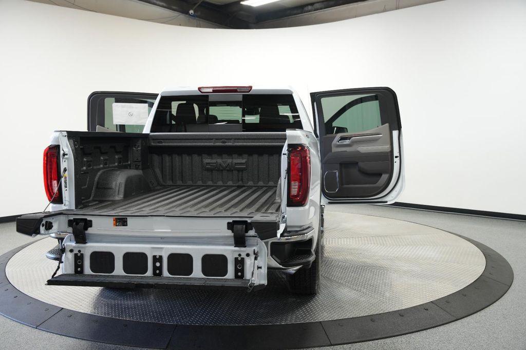 new 2026 GMC Sierra 1500 car, priced at $59,095