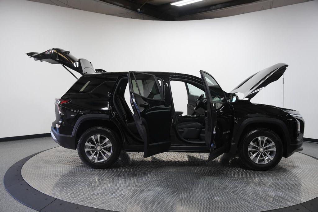 used 2025 Chevrolet Equinox car, priced at $27,600