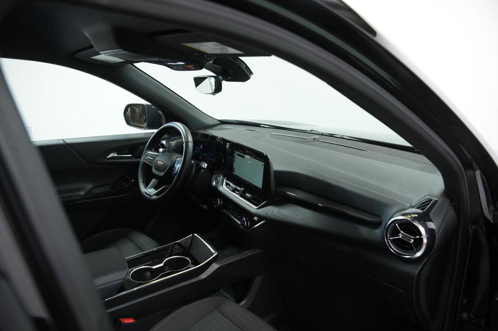 used 2025 Chevrolet Equinox car, priced at $27,600