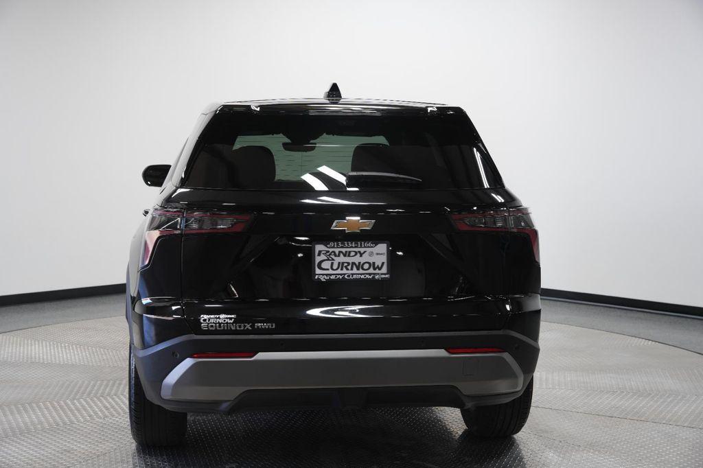 used 2025 Chevrolet Equinox car, priced at $27,600