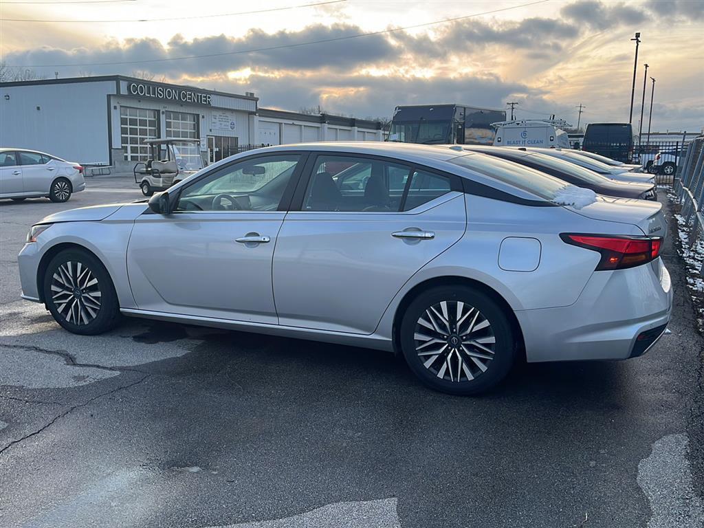 used 2024 Nissan Altima car, priced at $18,900