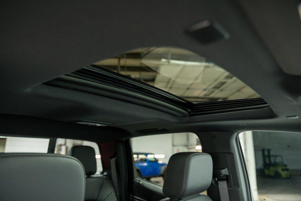 new 2024 GMC Canyon car, priced at $40,190