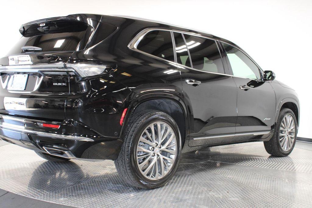 used 2025 Buick Enclave car, priced at $51,300