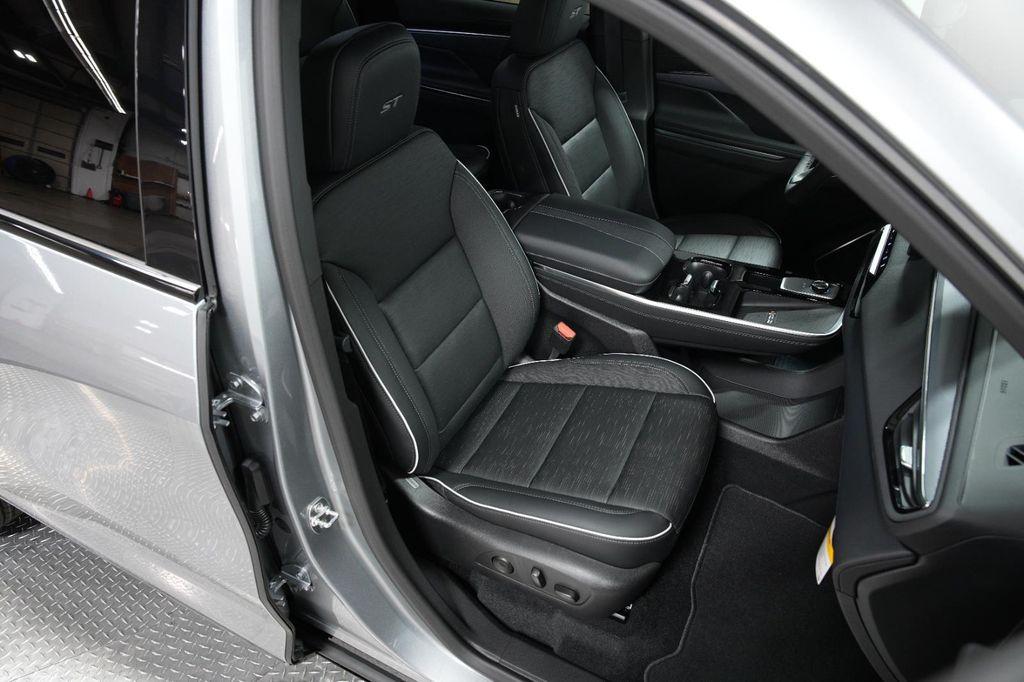 new 2026 Buick Enclave car, priced at $46,090