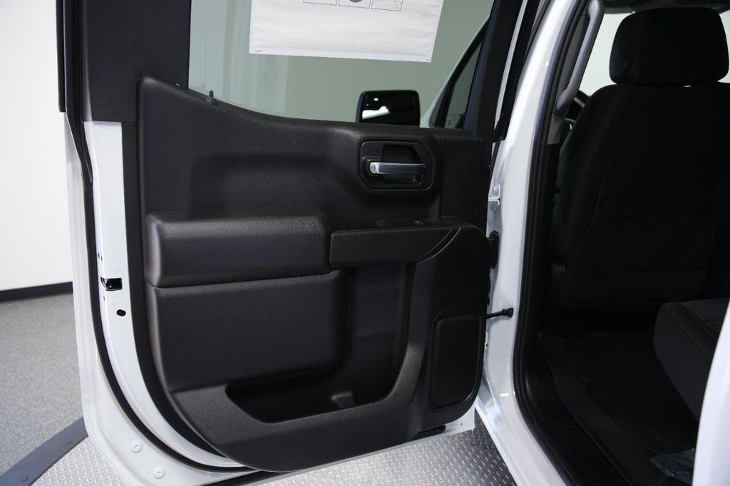 new 2026 GMC Sierra 1500 car, priced at $46,865