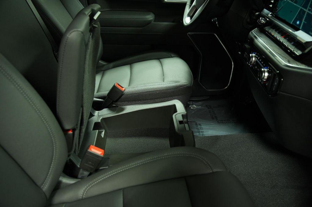 new 2026 GMC Sierra 1500 car, priced at $48,740