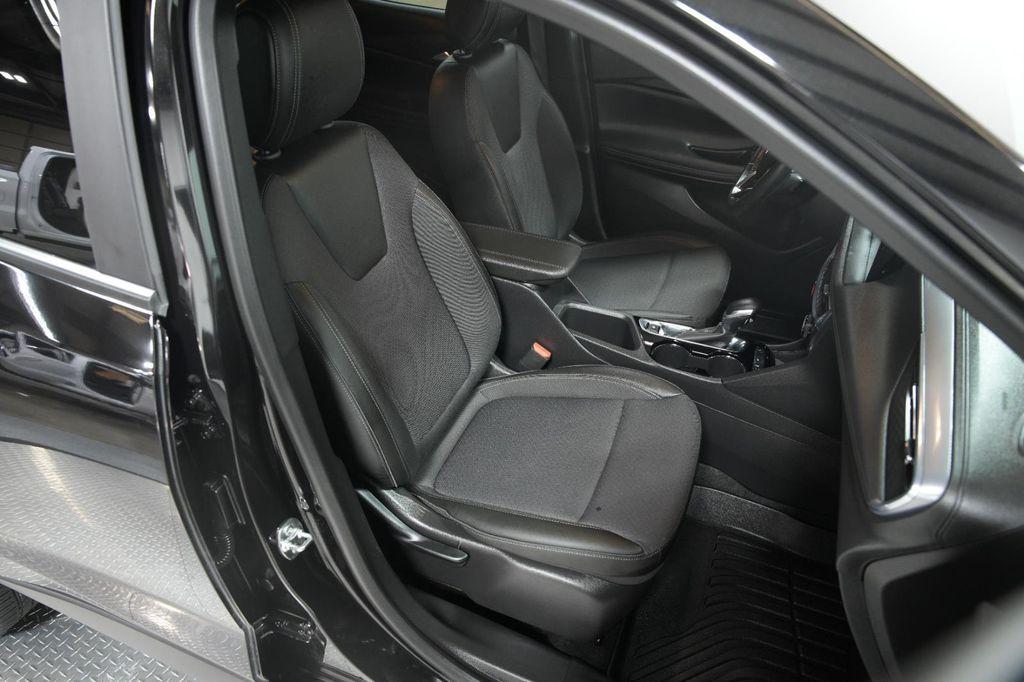 used 2025 Buick Encore GX car, priced at $22,900