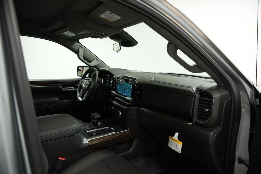 new 2026 GMC Sierra 1500 car, priced at $52,930