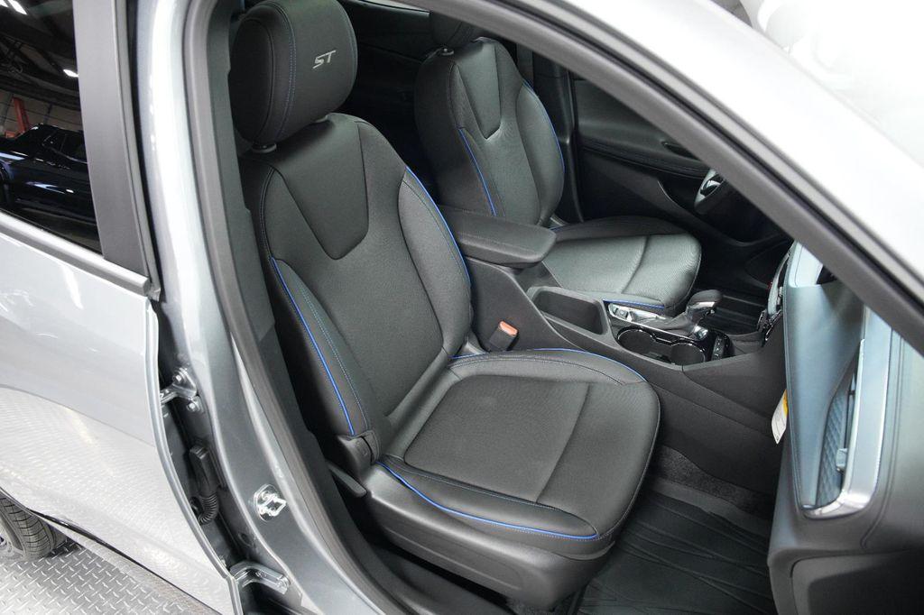 new 2026 Buick Encore GX car, priced at $28,525