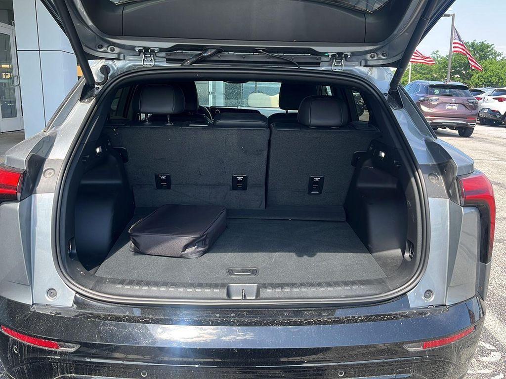 used 2025 Chevrolet Blazer EV car, priced at $32,900