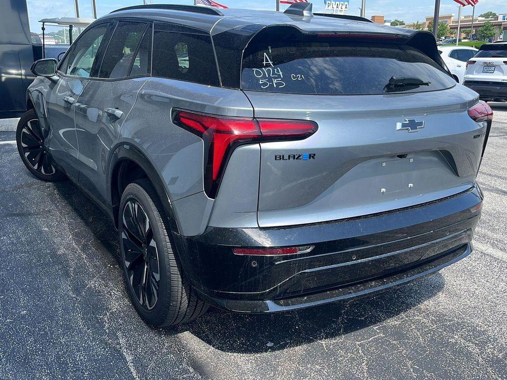 used 2025 Chevrolet Blazer EV car, priced at $32,900