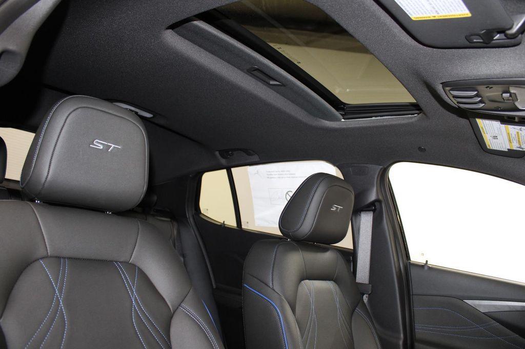 new 2026 Buick Envista car, priced at $30,270