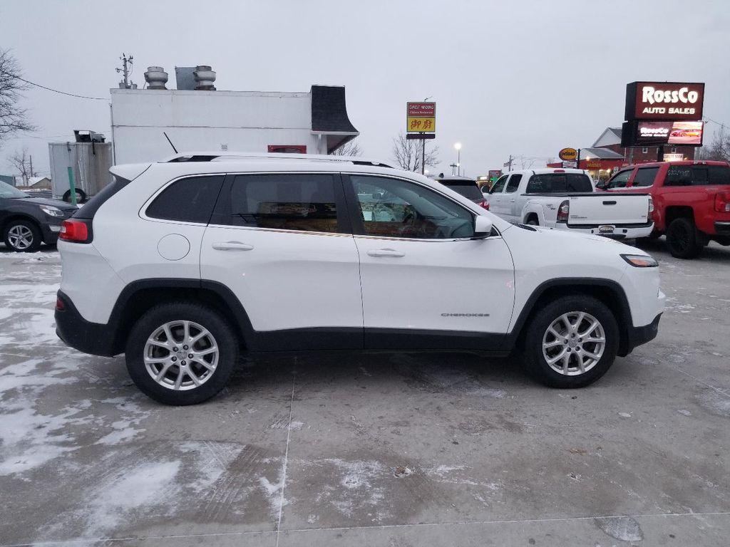 used 2015 Jeep Cherokee car, priced at $5,995