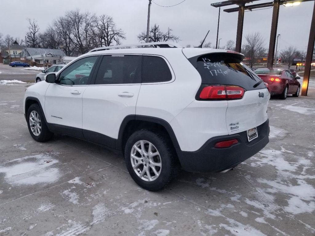 used 2015 Jeep Cherokee car, priced at $5,995