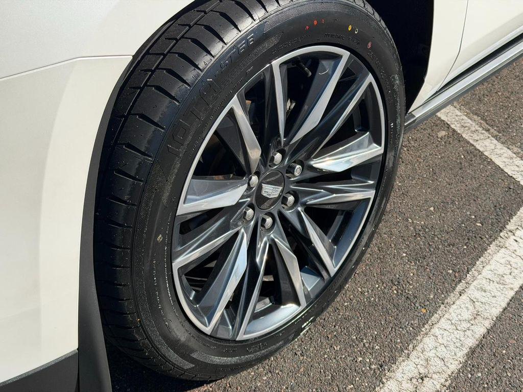 used 2016 Cadillac Escalade ESV car, priced at $26,795