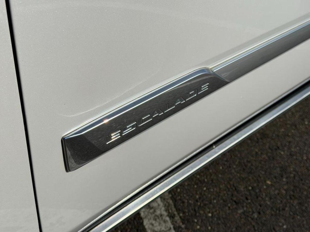 used 2016 Cadillac Escalade ESV car, priced at $26,795