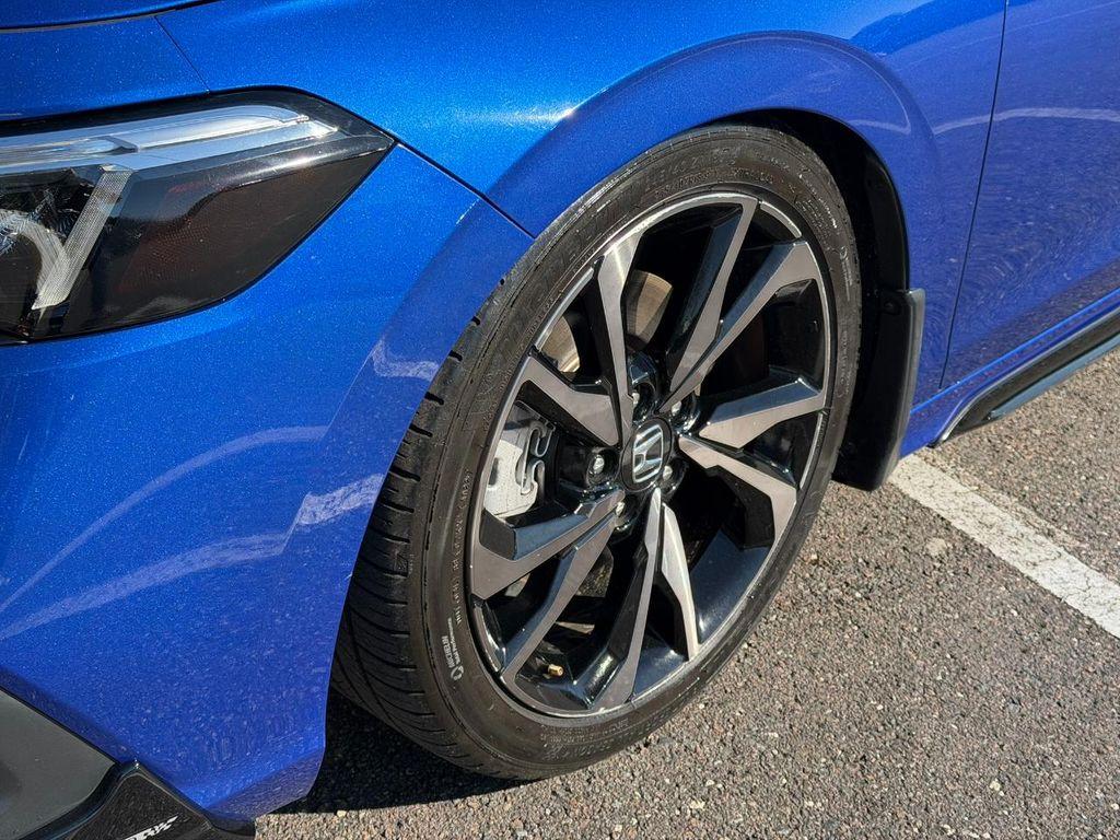 used 2022 Honda Civic Si car, priced at $26,995