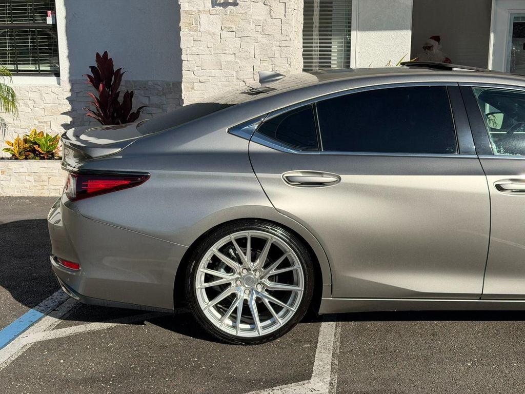 used 2019 Lexus ES 350 car, priced at $29,495