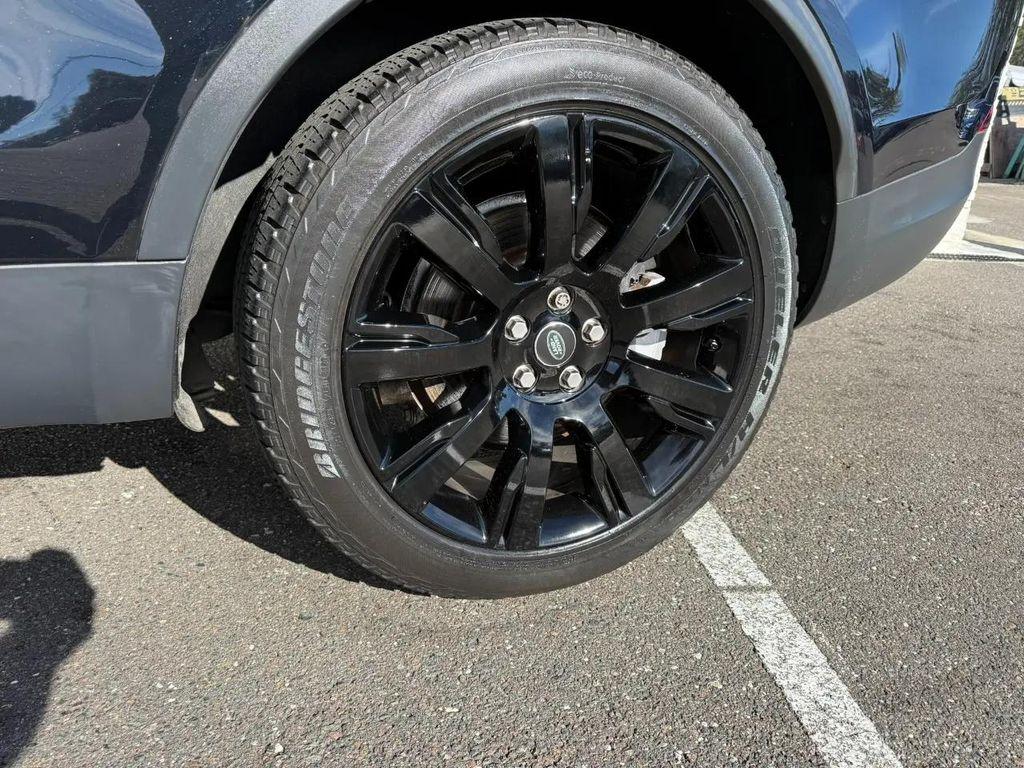 used 2017 Land Rover Discovery car, priced at $20,995