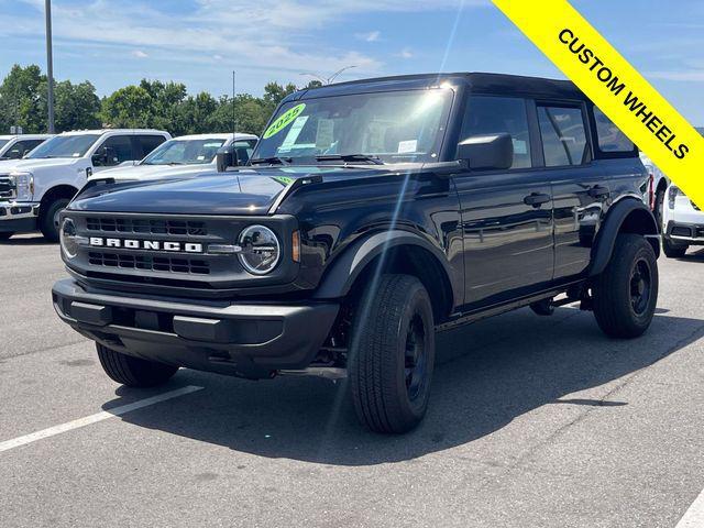 new 2025 Ford Bronco car, priced at $39,334