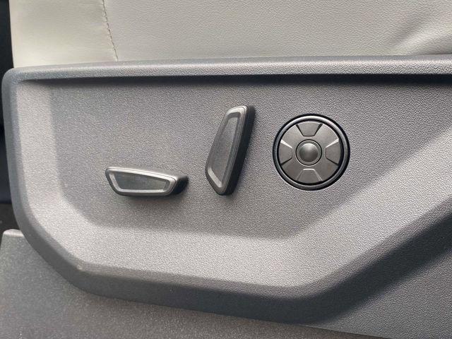 new 2025 Ford Expedition car, priced at $87,545