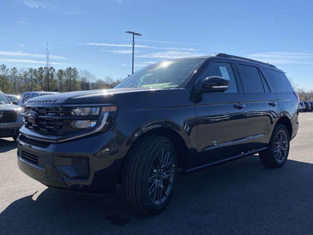 new 2025 Ford Expedition car, priced at $78,725