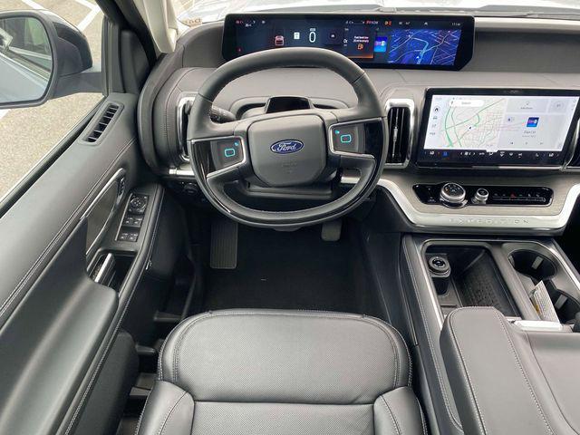 new 2025 Ford Expedition car, priced at $77,750