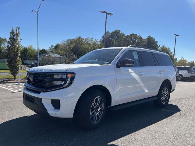new 2025 Ford Expedition car, priced at $66,835