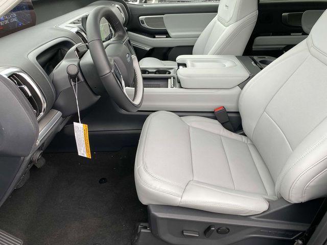 new 2025 Ford Expedition Max car, priced at $76,495