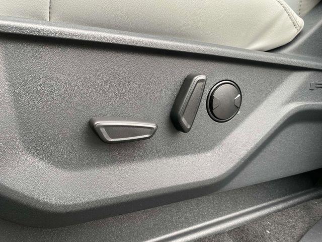 new 2025 Ford Expedition Max car, priced at $76,495