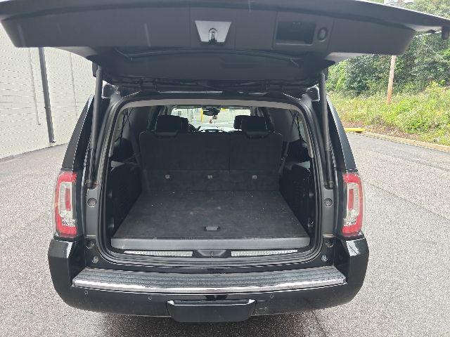 used 2019 GMC Yukon XL car, priced at $31,679