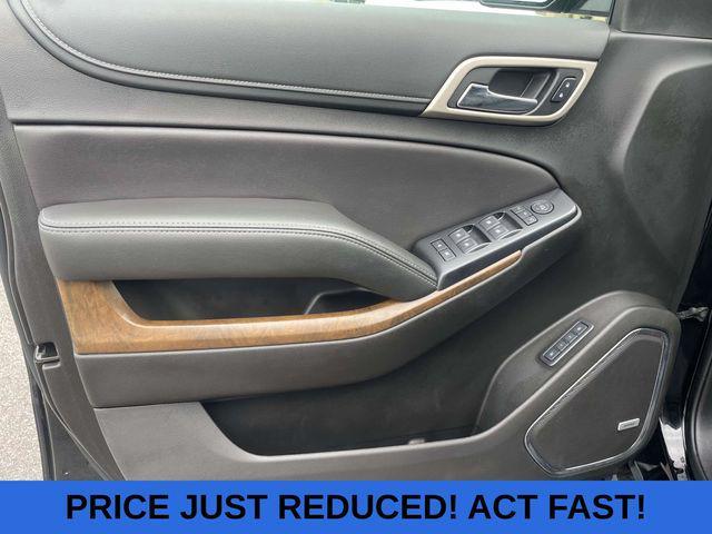 used 2019 GMC Yukon XL car, priced at $27,879