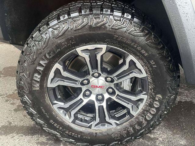 used 2024 GMC Canyon car, priced at $40,398