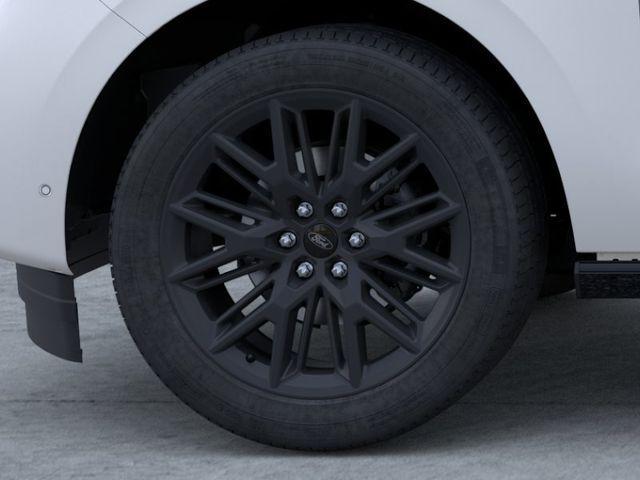 new 2026 Ford Expedition car, priced at $76,569
