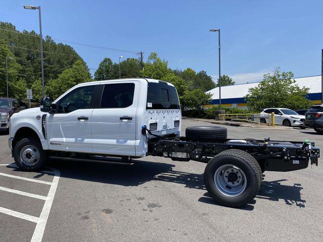 new 2025 Ford F-350 car, priced at $67,330