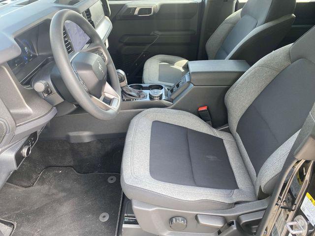 new 2025 Ford Bronco car, priced at $39,974