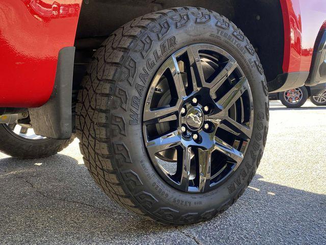 used 2024 Chevrolet Silverado 1500 car, priced at $44,406