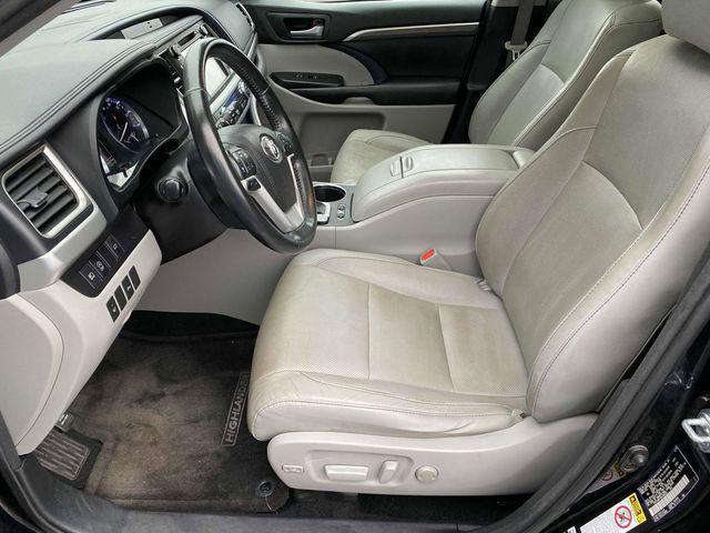 used 2017 Toyota Highlander car, priced at $13,990