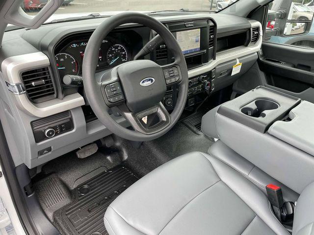 new 2025 Ford F-350 car, priced at $64,685