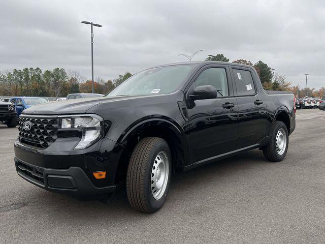 new 2025 Ford Maverick car, priced at $28,395