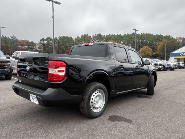new 2025 Ford Maverick car, priced at $28,395