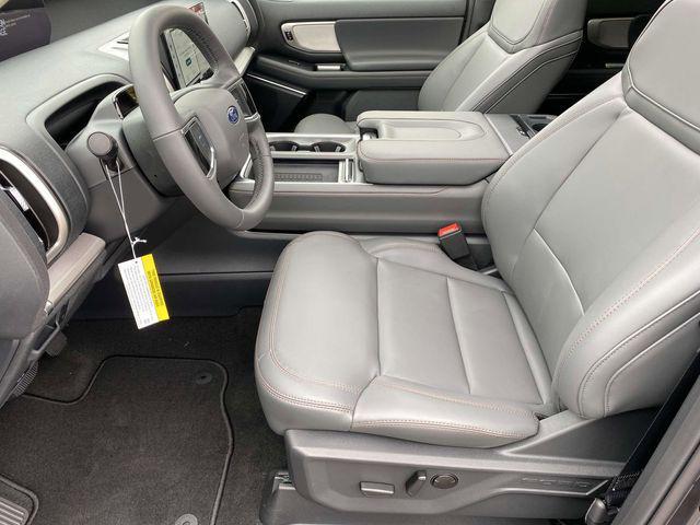 new 2025 Ford Expedition Max car, priced at $66,335